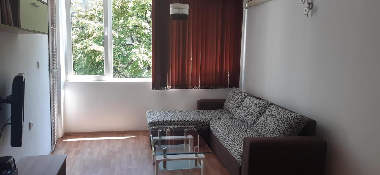 Nana'S Apartment Varna Exterior photo