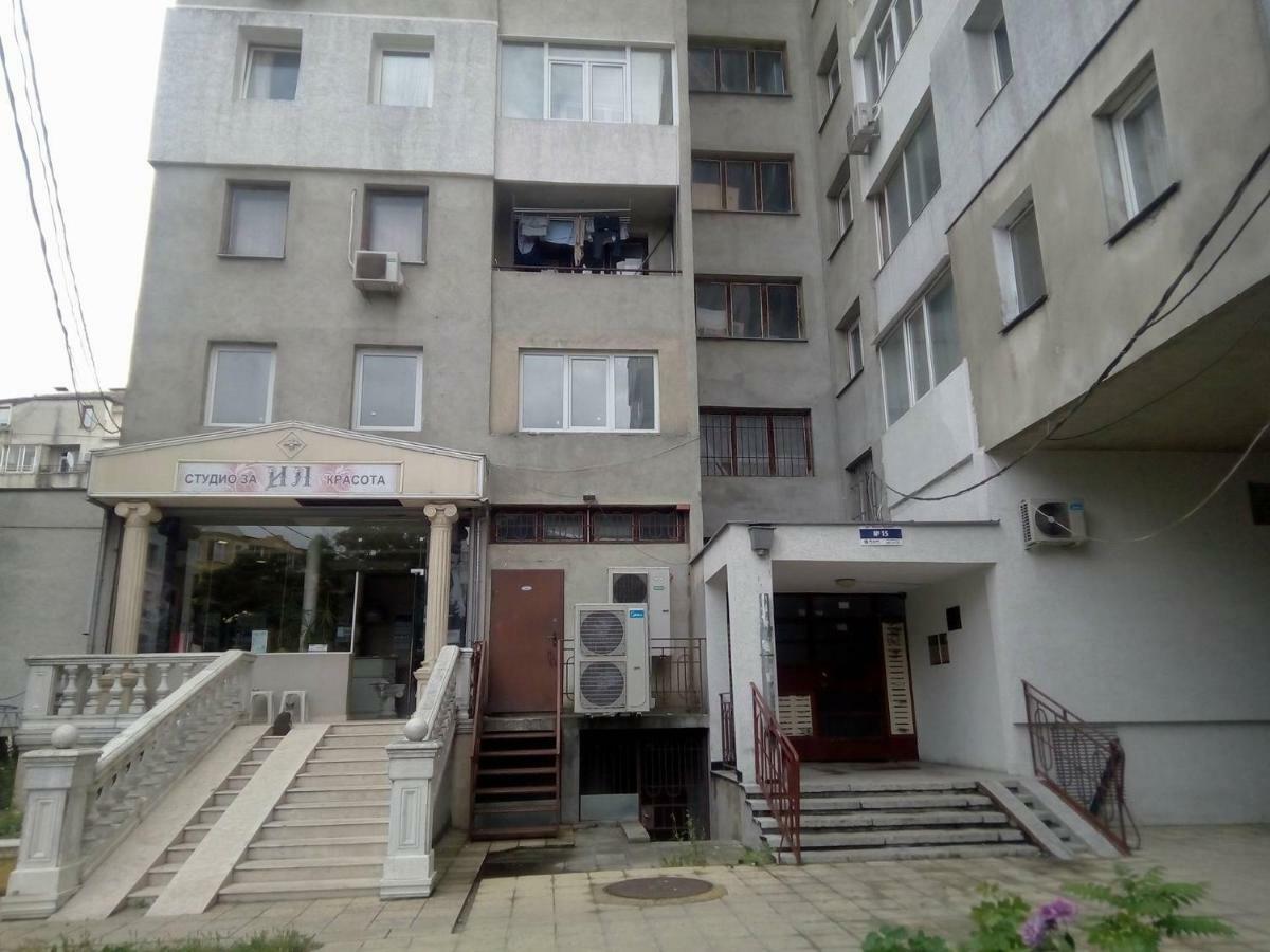 Nana'S Apartment Varna Exterior photo